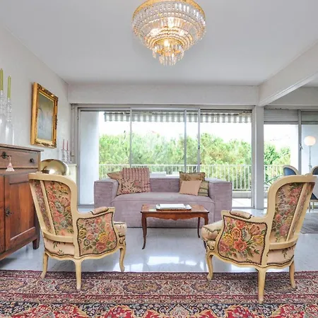 Apartman 2 Bedroom Stunning In Menton