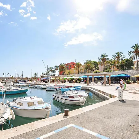2 Bedroom Stunning In Apartman Menton