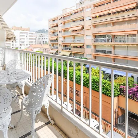 2 Bedroom Stunning In Menton